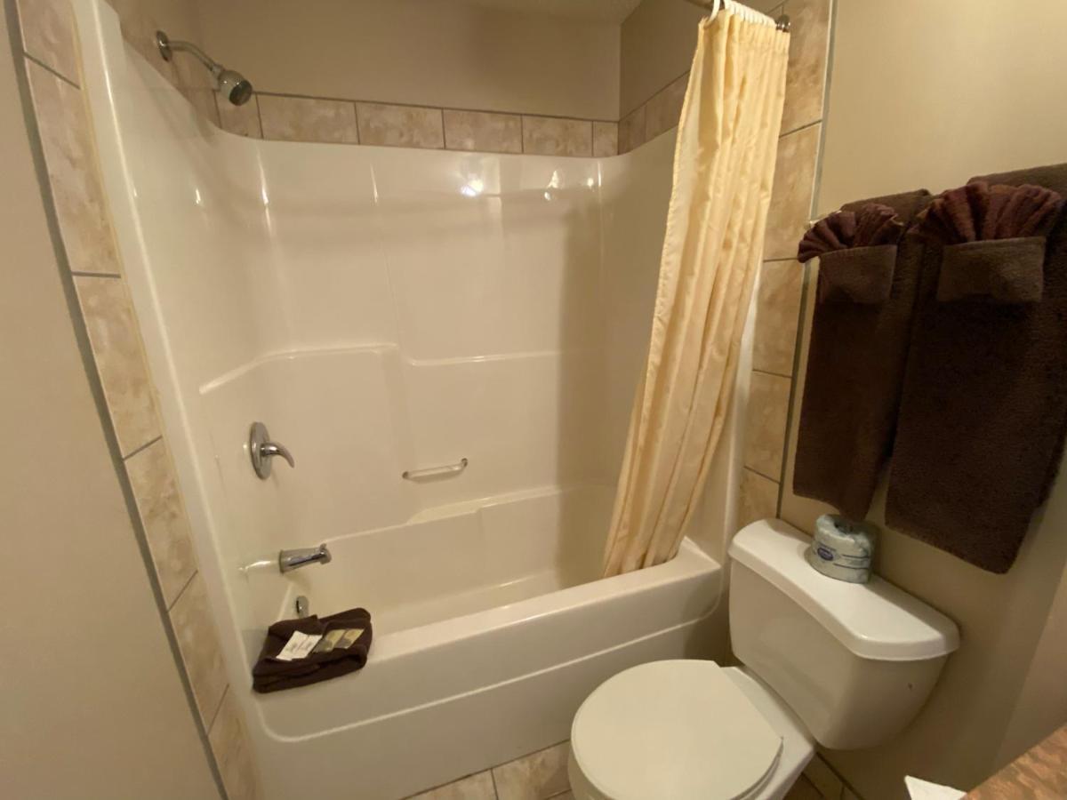 Aspen Motor Inn Drayton Valley Экстерьер фото