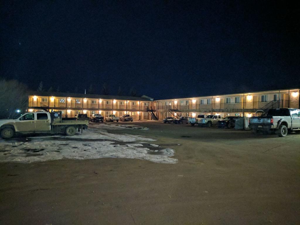 Aspen Motor Inn Drayton Valley Экстерьер фото