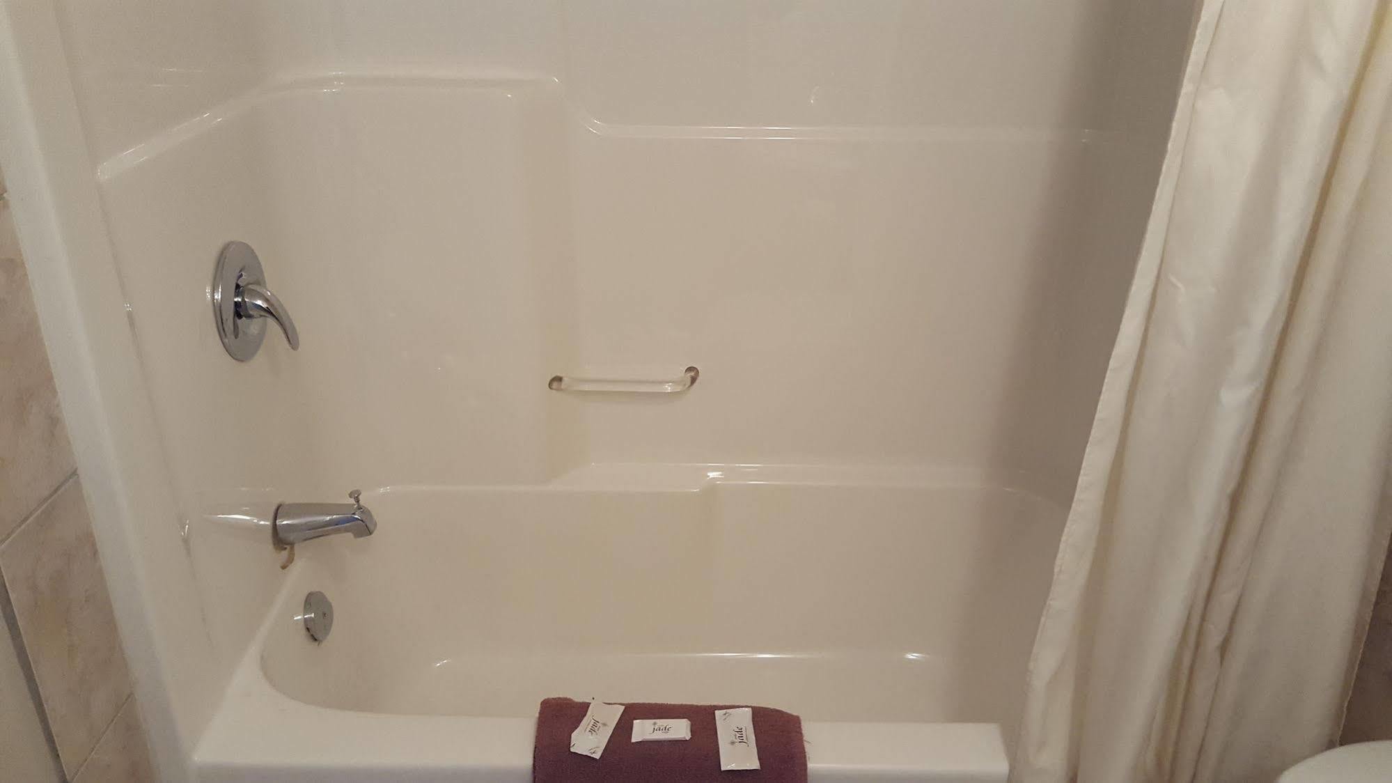 Aspen Motor Inn Drayton Valley Экстерьер фото